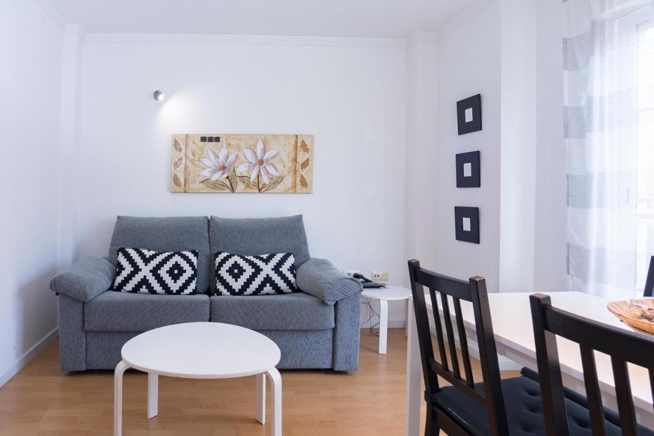 Ferienwohnung Livemalaga Ventura & Parking Exterior foto
